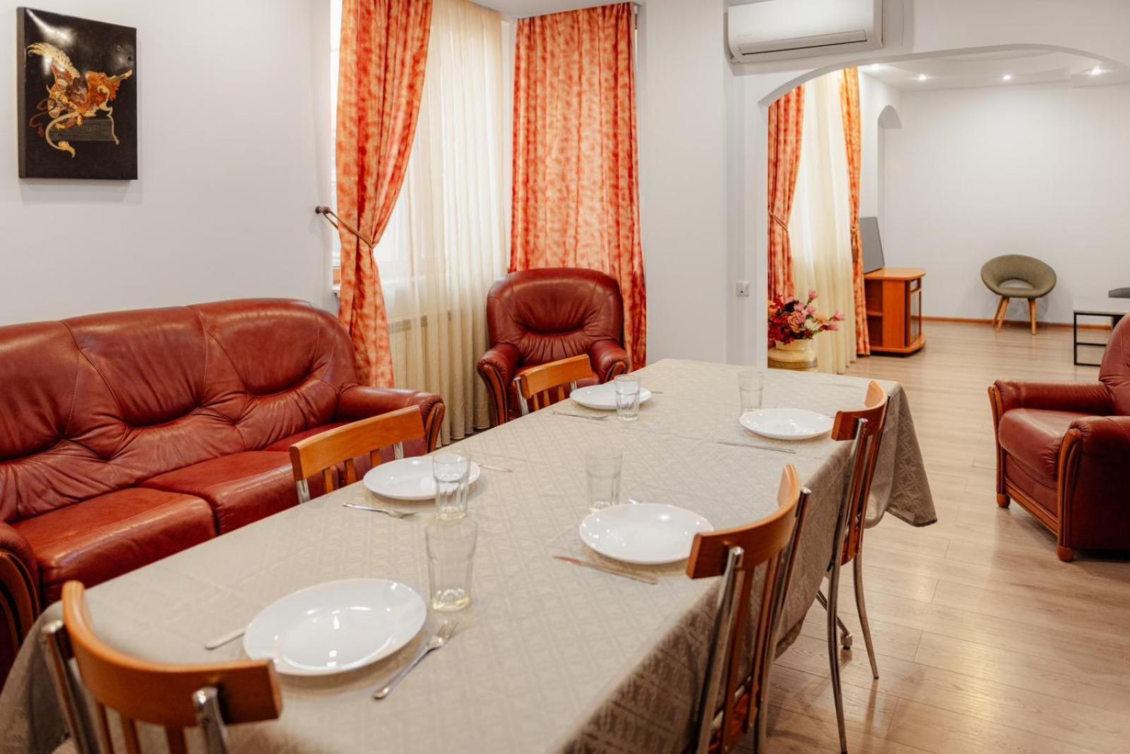 Heart Of Downtown 3 Rooms Apartment Self Check In Bucarest Extérieur photo