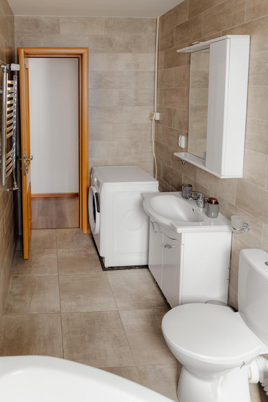 Heart Of Downtown 3 Rooms Apartment Self Check In Bucarest Extérieur photo