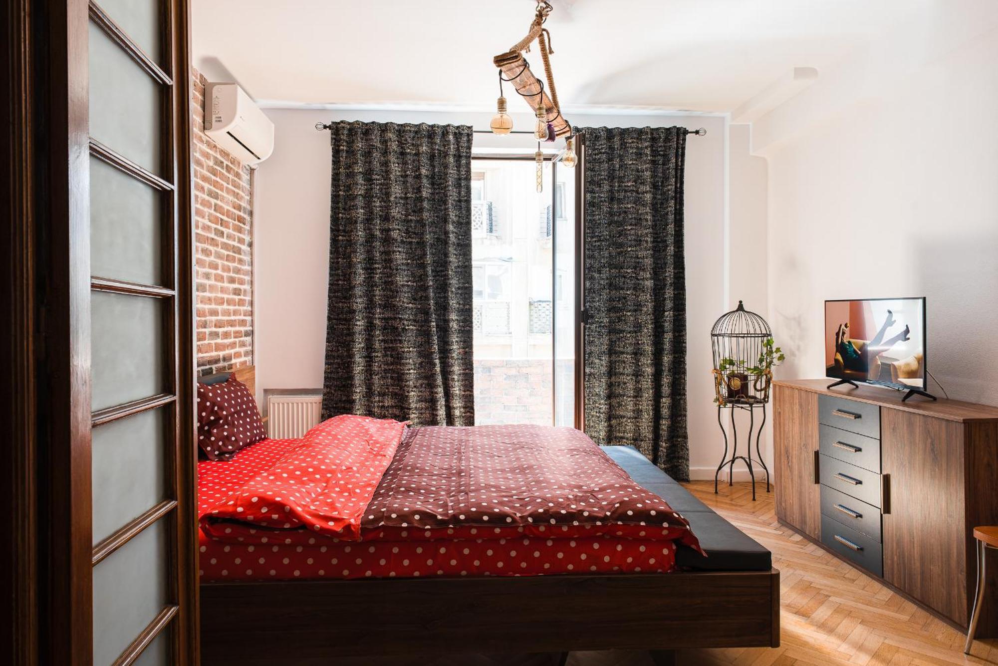 Heart Of Downtown 3 Rooms Apartment Self Check In Bucarest Extérieur photo